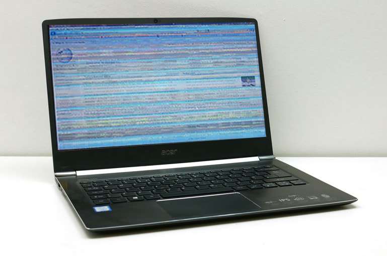 Nguyên nhân và cách khắc phục màn hình laptop bị giật liên tục thành công 100%